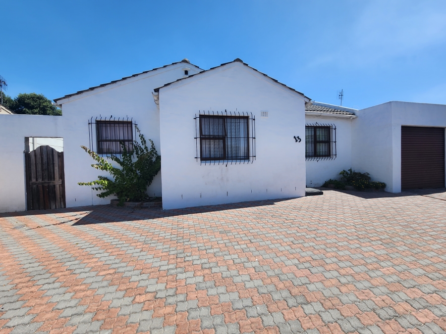 5 Bedroom Property for Sale in Dennemere Western Cape